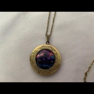 Disney Rapunzel’s Castle Locket